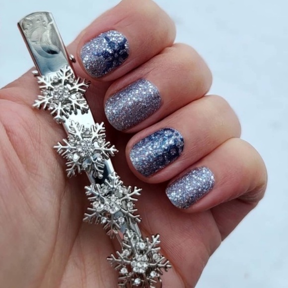 🎉3/$25 Retired Ice Ice Maybe an icy blue snowflake glitter dry nail polish strip - Picture 5 of 12